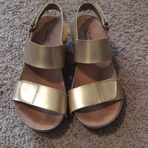 Clarks gold wedges 7